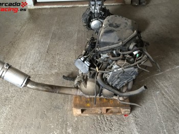 Motor honda cbr600-kawasaki zx6r750