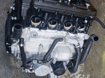 Motor suzuki gsxr 600 2014