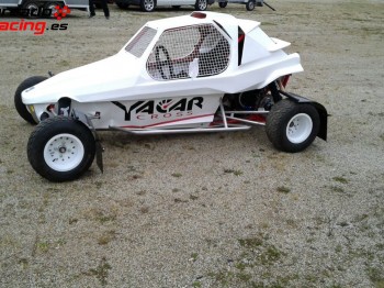 Se alquila  yacarcross