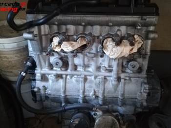 Vendo due motori suzuji gsx r 750 k5