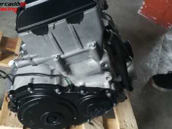 Motor gsxr 600 k7
