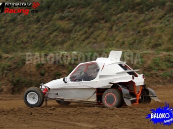 Se vende yacarcros 2018  suzuki 2010 