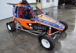 Motorsport ibérica vende