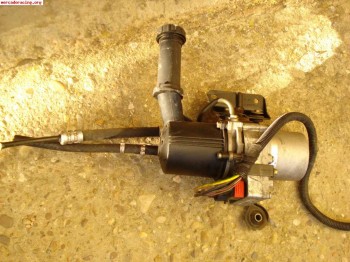 Vendo bomba de direccion electrica 150 euros