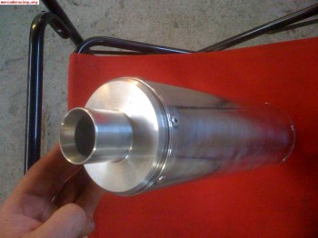 Se fabrican silenciosos tanto para motos como para coches