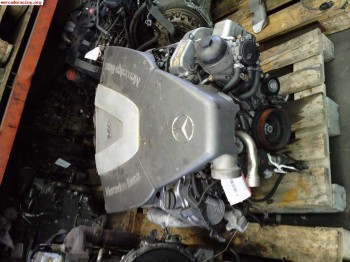 Venta de motores cajas grupos y toda clase de piezas