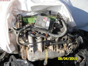 Motor de 309 gti 16v 160 cv y defensa trasera de 309 gti
