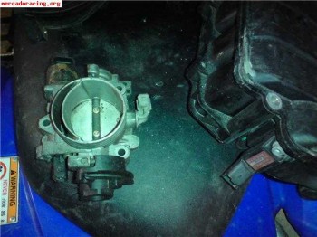 Vendo mariposa y colectores de admision de saxo vts 16v!!!!!