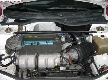 Vendo motor  clio 1800 16.v con arboles grupo n