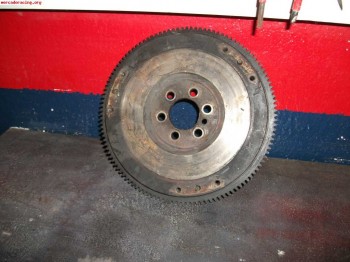 Volante motor 205