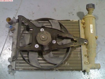 Vendo radiador de 106 sport.