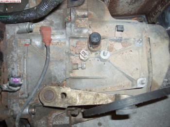 Caja de cambios saxo 16v 150 euros