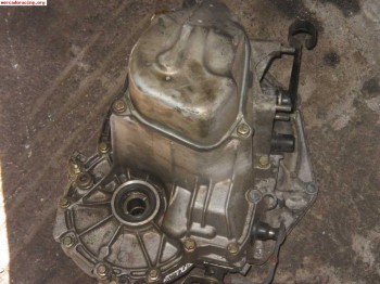 Se venden barias cajas y grupos