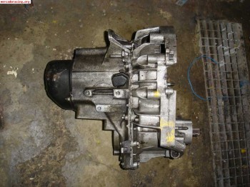 Caja de clio 16v o 19 16v