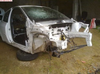 Carroceria,motor y cambio de clio sport 200cv.