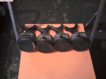 Vendo pistones cosworth