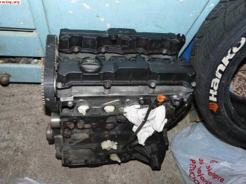 Piezas de saxo y motor: