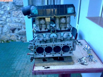 Se vende culata y carburacion de 205 rallye