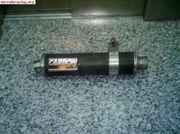 Escape moto para coche