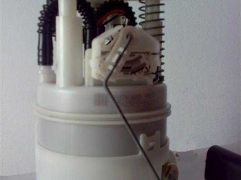 Bomba gasolina clio sport 172 y 182