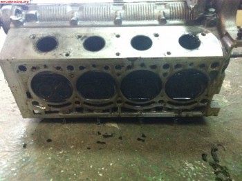 Se  vende culata , arboles y electronico de clio williams gr