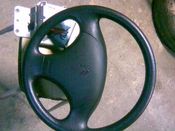 Compro puente trasero para saxo y volante con airbag