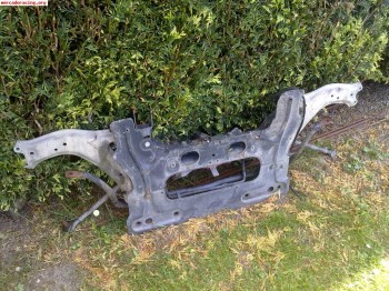 Cuna y direccion completa de peugeot 306