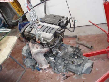 Vendo 2 cajas de saxo vts 16v 200euros cada una.