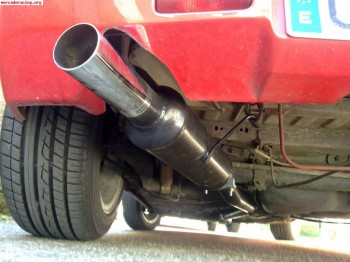Linea de escape gr.a 205 gti