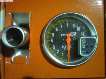 Cuentarevoluciones con luz de corte