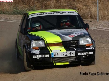 Material renault 5 gt **muy economico (por falta de espacio)