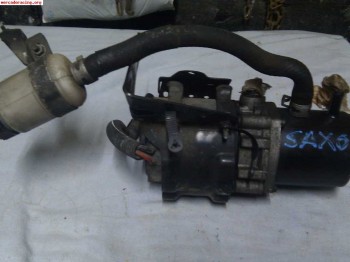Vendo bomba de direccion asistida saxo