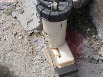 Se vende bomba de gasolina con aforador de saxo 16v