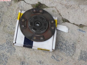 Se vende embrague ceramico para citroen saxo ,106 etc a medi
