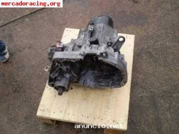 Se vende caja de cambios  valida para clio 16v  y 19 16v  15