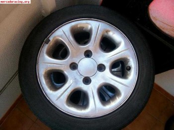 Compro ruedas con llantas para citroen saxo 