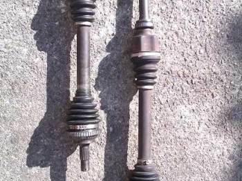 Se venden palieres gordos para ma (saxo, 206, 106 ...)