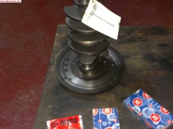 Cigueñal,volante y casquillos para bloque 1.6 8v de psa