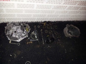 Se vende caja ma con grupo 14/60