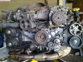 Vendo motor impreza 211cv