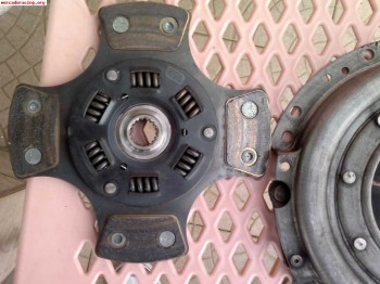 Se vende kit de embrague cerámico para 205-309 gti