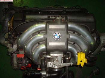 Vendo motor bmw 325i e30