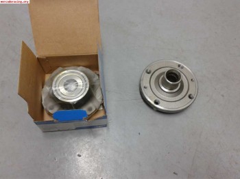 Buje de rueda delantero y trasero saxo/106 nuevos