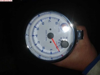 Cuenta rpm y shift light