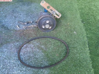 Vendo bomba dirección asistida zf bmw e30   tapa balancines 