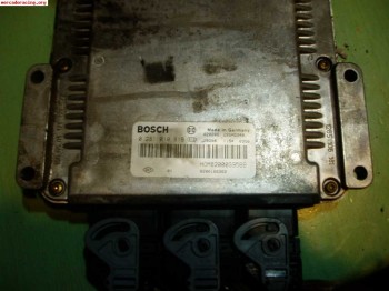 Centralita motor ecu bosch 0281010819