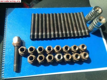 Vendo esparragos y tuercas de cobre de competicion psa