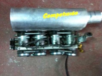 Vendo inyeccion de moto para coche de competicion