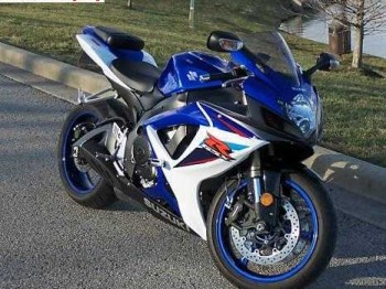 Motor suzuki k7 1000