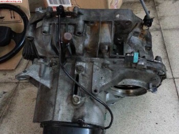 Caja de cambios clio 16v
